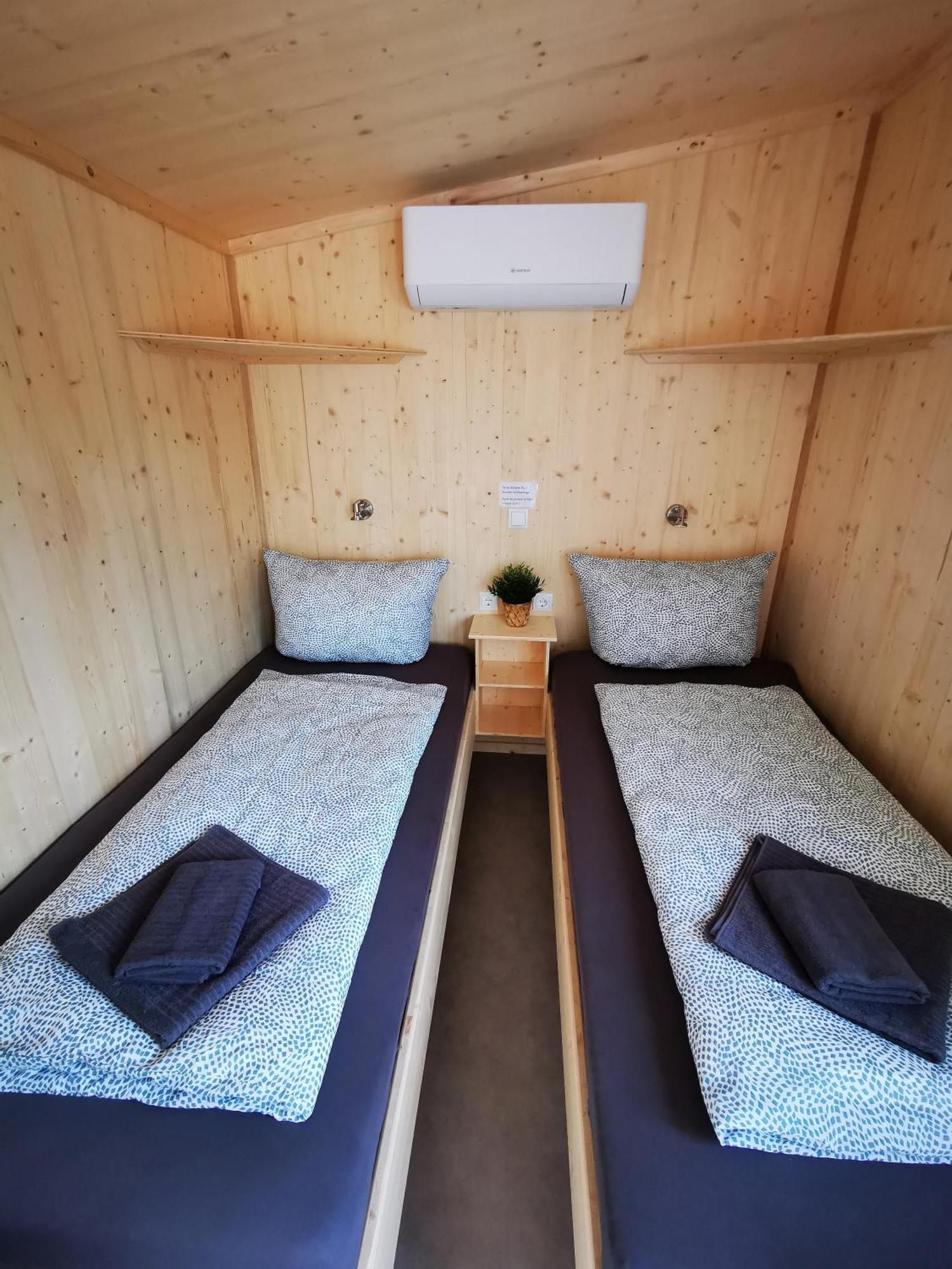 Tiny Guesthouse Herdt Euerbach Bagian luar foto