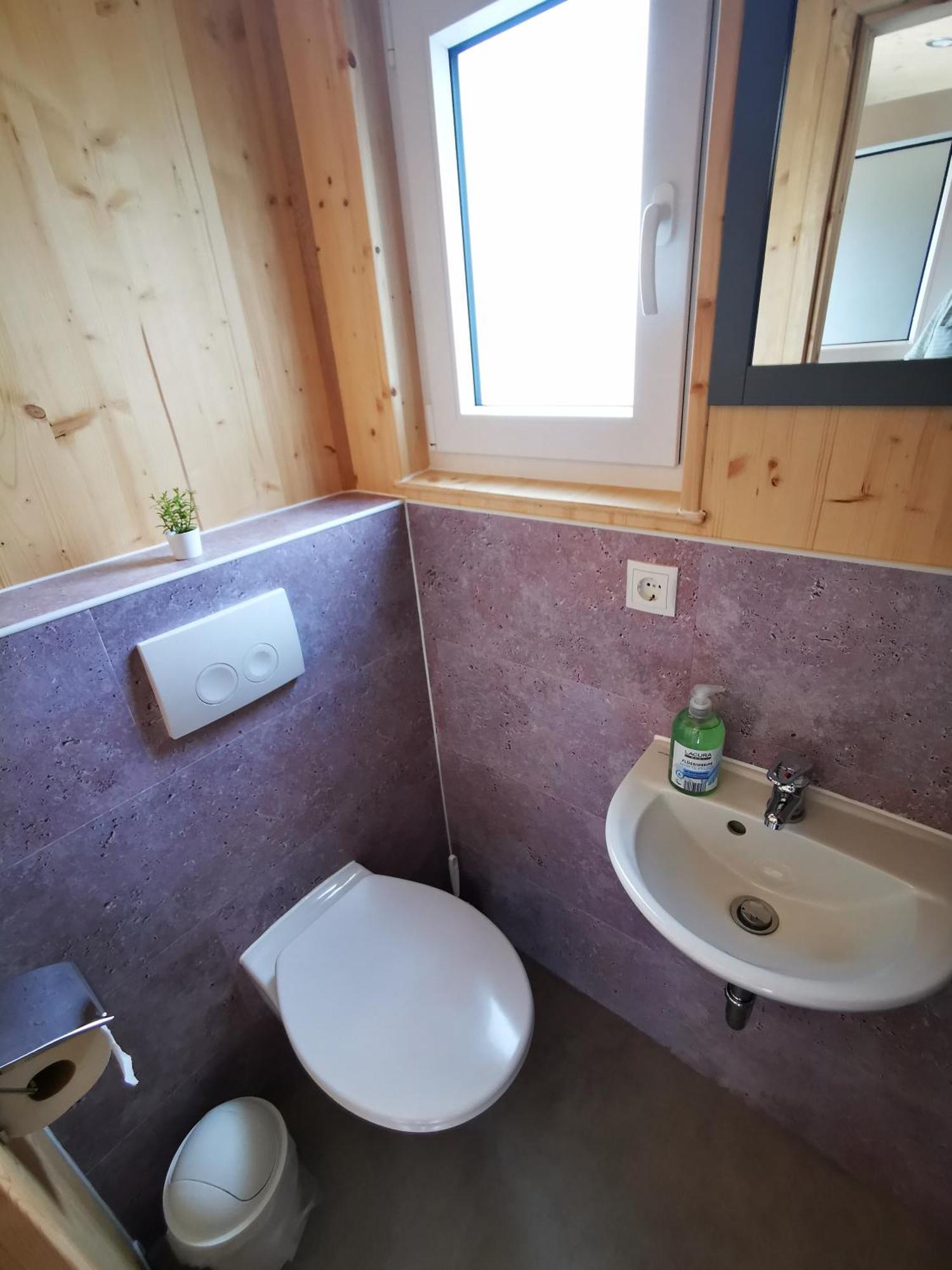 Tiny Guesthouse Herdt Euerbach Bagian luar foto