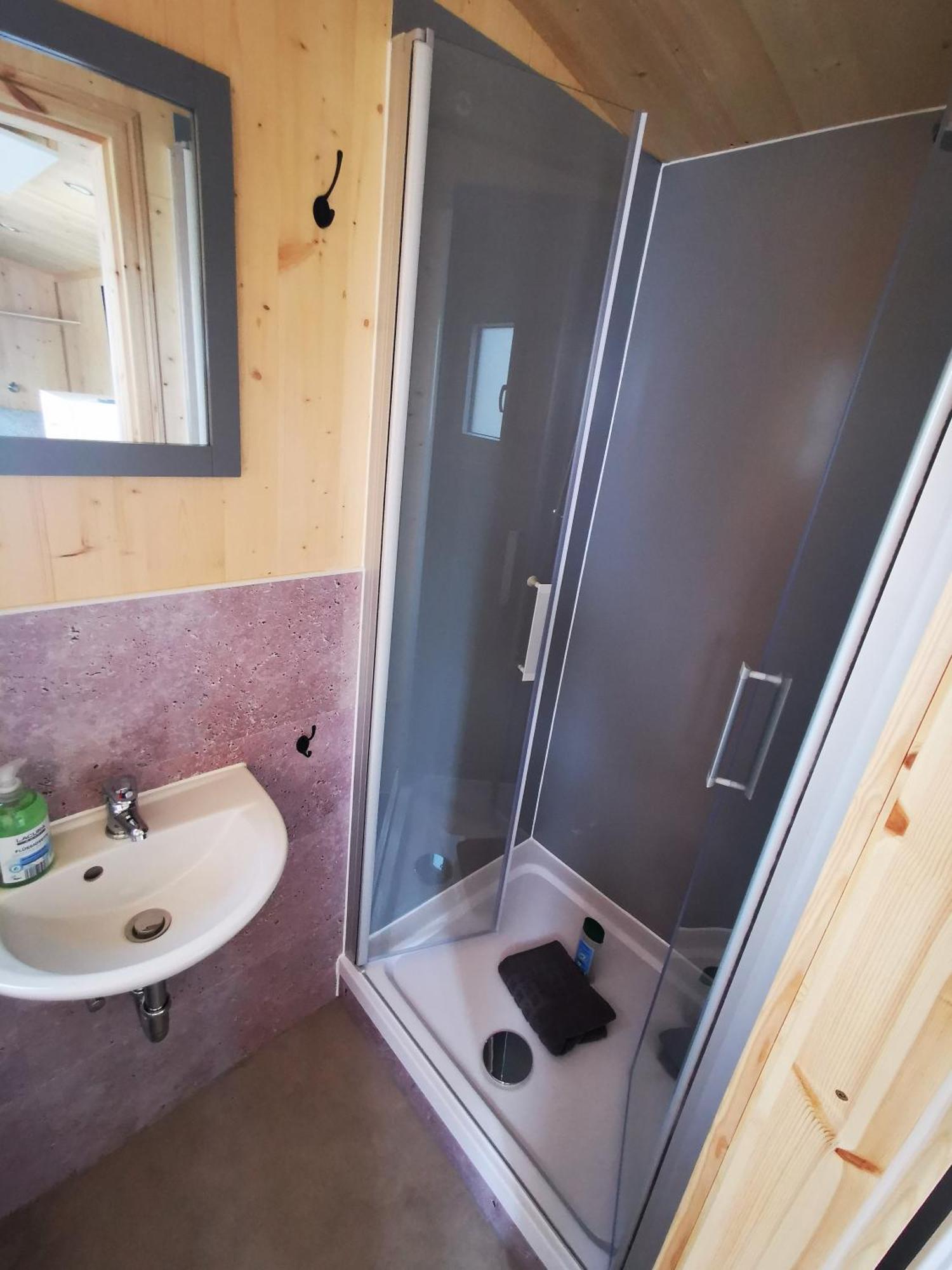 Tiny Guesthouse Herdt Euerbach Bagian luar foto