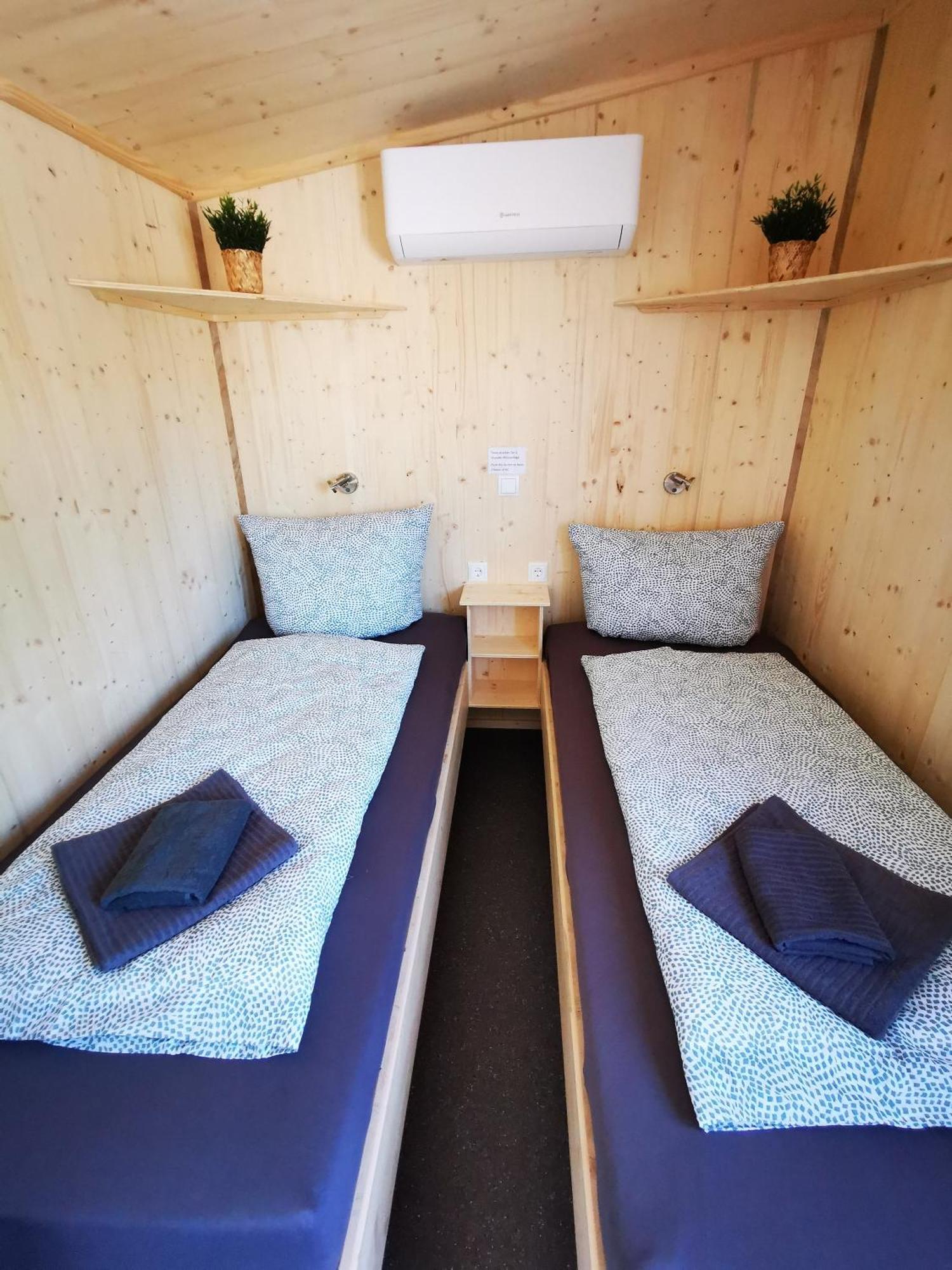 Tiny Guesthouse Herdt Euerbach Bagian luar foto