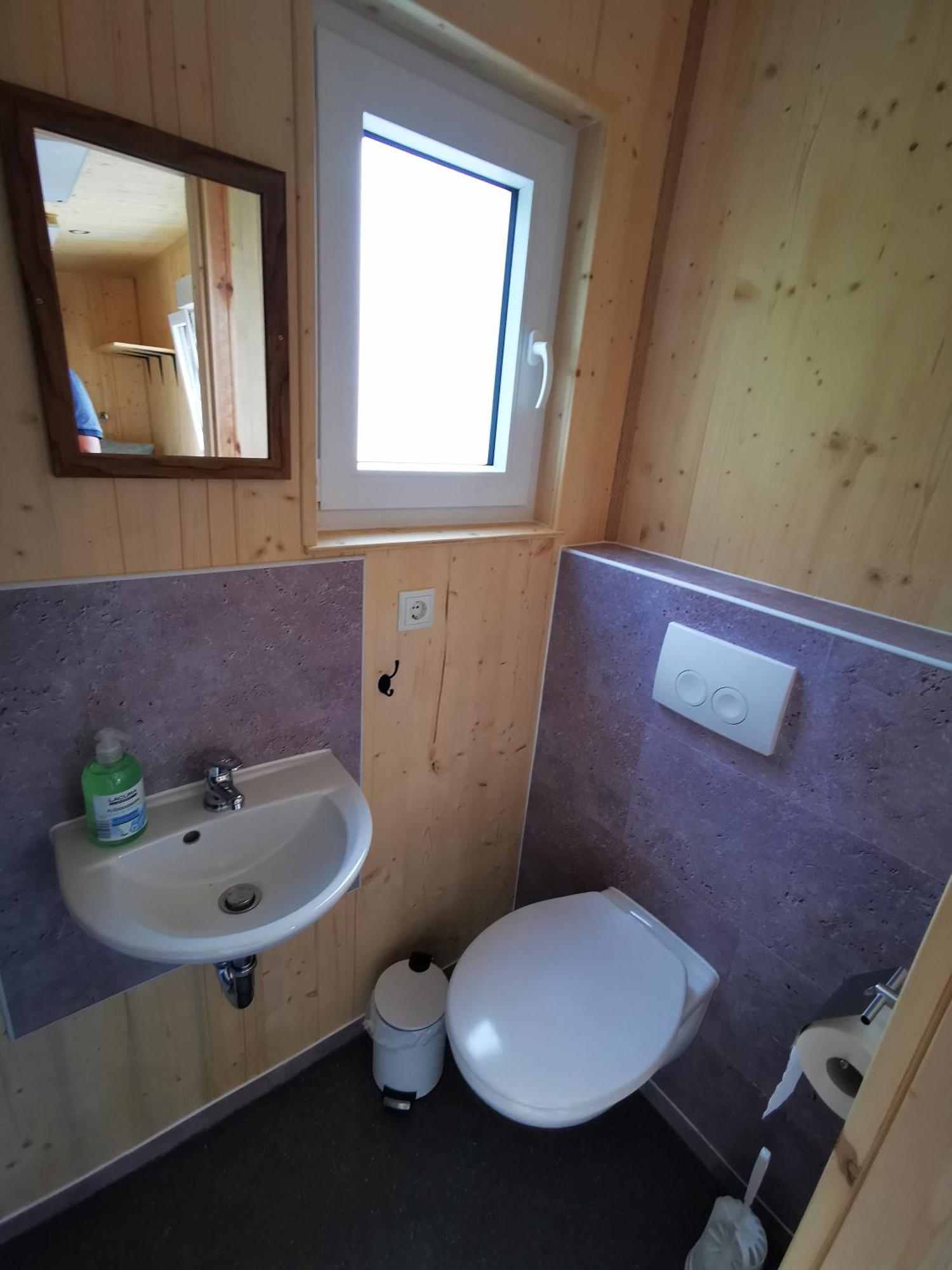 Tiny Guesthouse Herdt Euerbach Bagian luar foto